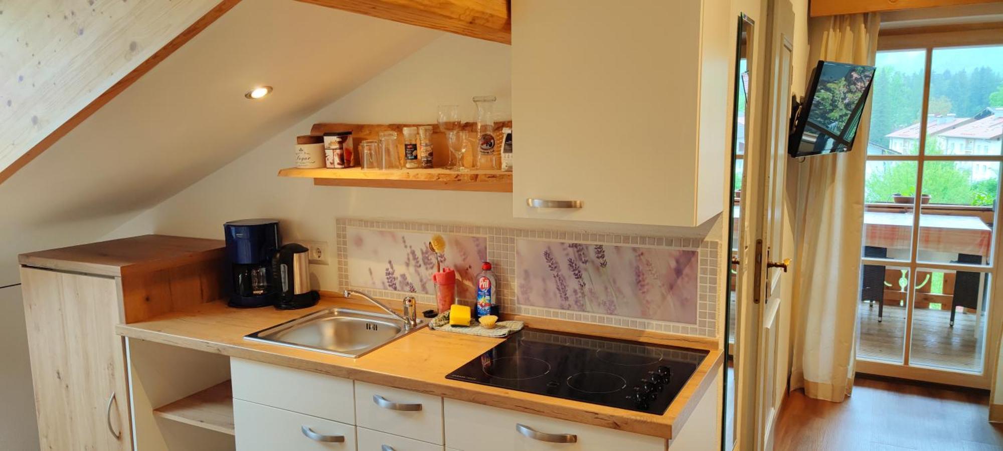 Berghof Guest house 3*